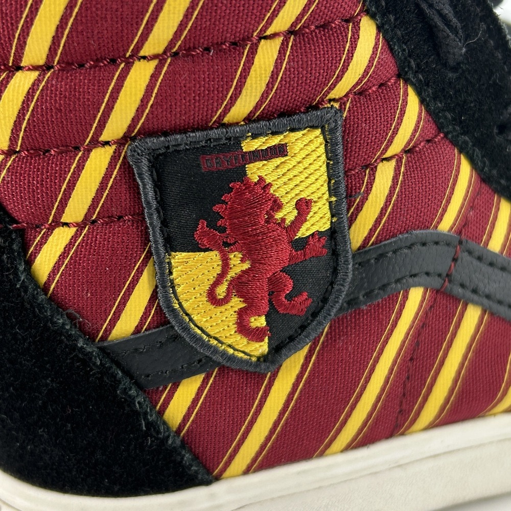 Vans Youth 3.5 Harry Potter Gryffindor Sk8-Hi Limited Edition Shoes - Picture 14 of 15
